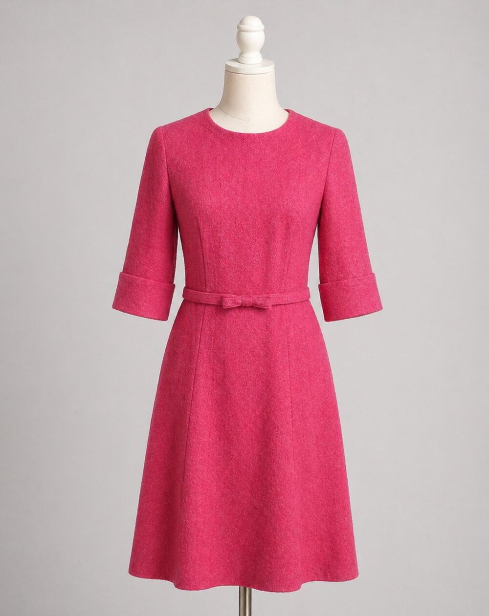 Vintage | Short Sleeve Wool Like Pink Dress Belted